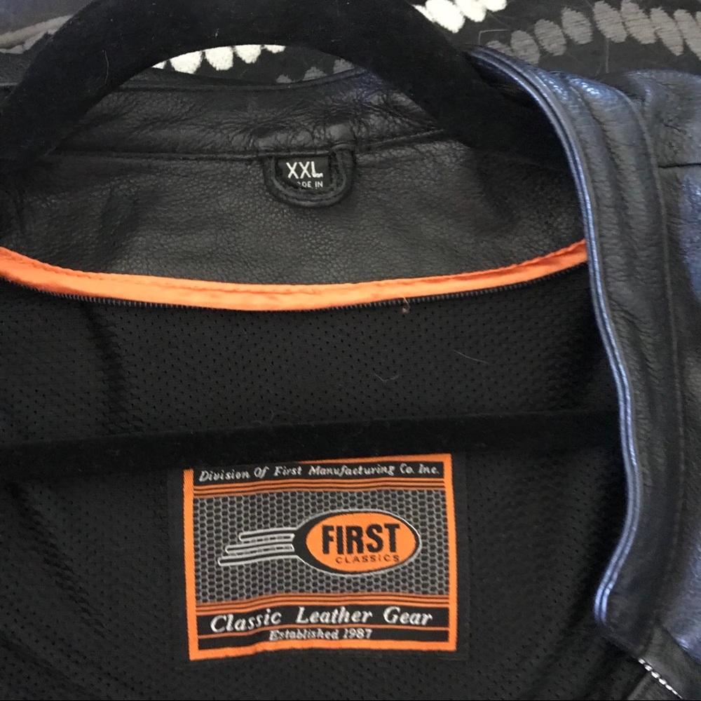 First Classics: Breakout Star motorcycle j… - Picture 3 of 5